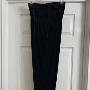 Alfred Dunner Petite Women's Black Velvet Pull-on Pants, Size 8P